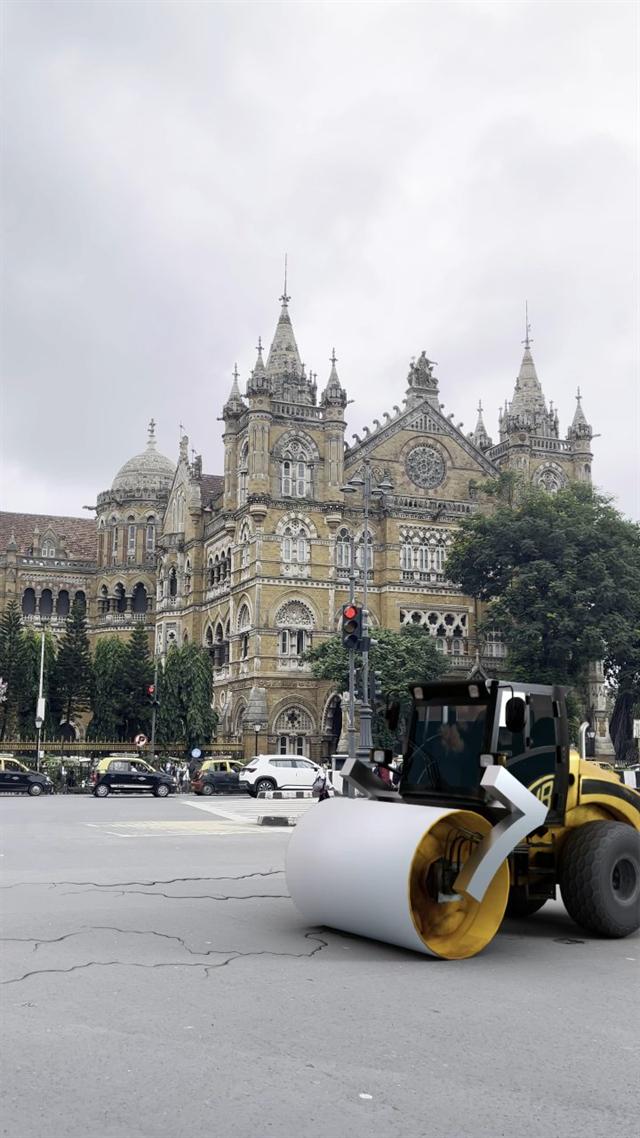 Frame 13 from Olay 7-in-1 × The Glow Show — Mumbai