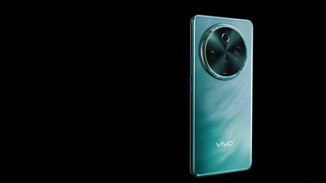 Frame 07 from Vivo T4 5G